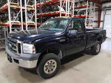 Load image into Gallery viewer, Speedometer Cluster  FORD F250SD PICKUP 2006 - NW641363

