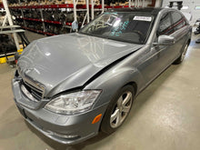 Load image into Gallery viewer, [INVENTORYCAR_YEAR_MAKE_MODEL] FRONT CV AXLE SHAFT Right - NW647526
