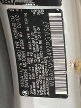 Load image into Gallery viewer, CV AXLE SHAFT BMW 325i 330i 01 02 03 - 05 Front Right - NW649933
