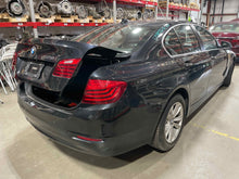 Load image into Gallery viewer, FRONT DRIVE SHAFT 528D 528i 535i 535i Gt 550i 550i Gt 640I 650i 10-15 - NW651297
