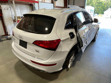 Load image into Gallery viewer, INTERIOR REAR VIEW MIRROR Audi A6 S4 A4 Q5 2000 00 01 02 03 04 05 - 12 - NW653581
