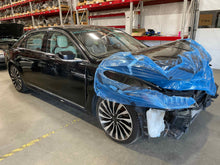 Load image into Gallery viewer, Axle Shaft  LINCOLN CONTINENTAL 2018 - NW654661
