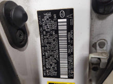 Load image into Gallery viewer, BODY CONTROL MODULE COMPUTER Lexus CT200H 2011 11 2012 12 - NW654676
