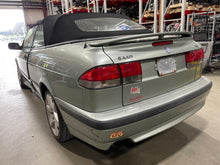 Load image into Gallery viewer, AIR CLEANER BOX Saab 9-3 99 00 01 02 03 - NW658984
