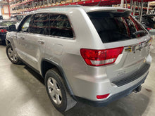 Load image into Gallery viewer, FRONT DRIVE SHAFT Dodge Durango Jeep Grand Cherokee 2011-2020 - NW663888
