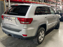 Load image into Gallery viewer, FRONT DRIVE SHAFT Dodge Durango Jeep Grand Cherokee 2011-2020 - NW663888
