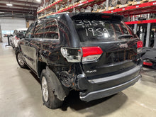 Load image into Gallery viewer, Transfer Case  GRAND CHEROKEE 2015 - NW665875
