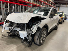 Load image into Gallery viewer, AC Compressor Ford Escape 2020 - NW669278
