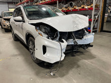 Load image into Gallery viewer, Axle Shaft Ford Escape 2020 - NW669272
