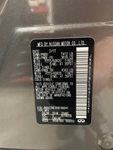 Load image into Gallery viewer, INTERIOR REAR VIEW MIRROR Infiniti QX80 15 16 17 18 - NW677602

