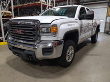 Load image into Gallery viewer, Interior Rear View Mirror  SIERRA 2500 PICKUP 2016 - NW686463
