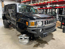 Load image into Gallery viewer, FRONT DRIVE SHAFT Hummer H3 06 07 08 09 10 - NW702739
