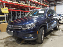 Load image into Gallery viewer, FUEL PUMP A4 A6 TT Beetle EOS Jetta Tiguan 11 12 13 14 15 16 - NW713299
