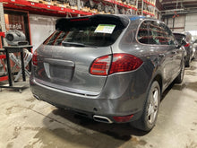 Load image into Gallery viewer, REAR AXLE SHAFT Porsche Cayenne 11 12 13 14 15 16 17 18 - NW711202
