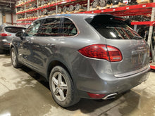 Load image into Gallery viewer, FRONT DRIVE SHAFT Porsche Cayenne 11 12 13 14 15 16 17 18 - NW712502
