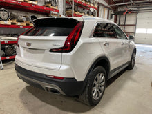 Load image into Gallery viewer, Side View Door Mirror Cadillac XT4 2019 - NW715518
