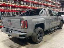 Load image into Gallery viewer, Air Cleaner Box  SIERRA 1500 PICKUP 2017 - NW717226
