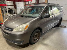 Load image into Gallery viewer, AUTOMATIC TRANSMISSION Sienna 2004 04 2005 05 2006 06 FWD - NW731802

