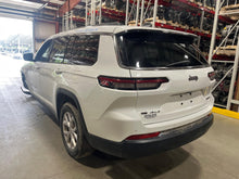 Load image into Gallery viewer, Axle Shaft  GRAND CHEROKEE 2022 - NW754506
