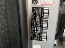 Load image into Gallery viewer, Info-Gps Screen Mercedes-Benz SL500 2016 - NW781040
