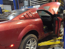 Load image into Gallery viewer, TEMPERATURE CONTROLS Ford Mustang 05 06 07 08 09 - MRK464324
