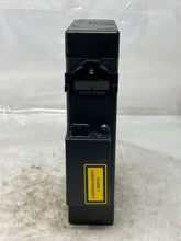 Load image into Gallery viewer, CD Changer Mercedes S430 S500 S600 S55 2003 03 - NW139083
