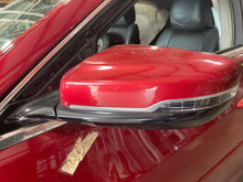Load image into Gallery viewer, Side View Door Mirror Cadillac CTS 2019 - NW436456
