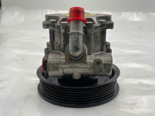 Load image into Gallery viewer, POWER STEERING PUMP F-Type Vanden Pl XF XFR XJ XJL XJR XK XKR 10-15 - NW332773
