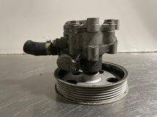Load image into Gallery viewer, POWER STEERING PUMP Audi A4 2005 05 2006 06 2007 07 2008 08 2009 09 2.0L - NW336065

