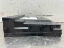 Load image into Gallery viewer, BODY CONTROL MODULE BCM COMPUTER Regal Verano SRX Cruze13-17 - NW521753
