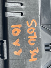 Load image into Gallery viewer, Speedometer Cluster  BMW X3 2010 - NW437264
