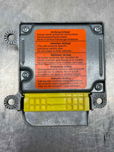 Load image into Gallery viewer, AIR BAG COMPUTER VW PASSAT 2000 00 2001 01 - NW339000
