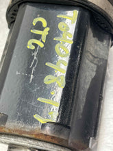 Load image into Gallery viewer, Axle Shaft  CT6 2017 - NW517677
