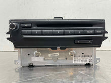 Load image into Gallery viewer, RADIO BMW 128i 135i 323i 328i 335i M3 Z4 08 09 AM FM CD - NW522431
