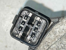 Load image into Gallery viewer, THROTTLE BODY BMW 740i 335i 535i Z4 2007 07 08 09 10 11 12 13 3.0L - NW522535
