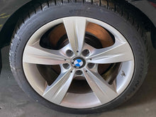 Load image into Gallery viewer, WHEEL RIM 323i 328i 335i 08-13 18x8 ALLOY 18x8, 5 lug, 120mm - NW522601
