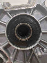 Load image into Gallery viewer, TRANSFER CASE BMW 530xi 528xi 328xi 332xi 2006 06 2007 07 2008 08 09 2010 10 - NW522526
