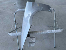 Load image into Gallery viewer, FENDER BMW 323i 328i 325i 330i 335i 2006 06 2007 07 2008 08 09 10 11 12 Left - NW267189
