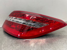 Load image into Gallery viewer, OUTER TAIL LIGHT LAMP E300 E350 E400 E550 E63 10 11 12 13 Right - NW442349
