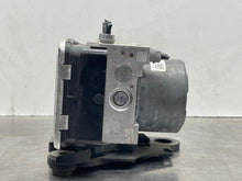 Load image into Gallery viewer, ABS ANTI-LOCK BRAKE PUMP Volkswagen Atlas 2018 18 2019 19 - NW522026
