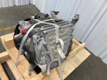 Load image into Gallery viewer, Engine Motor  BMW I3 2014 - NW443330
