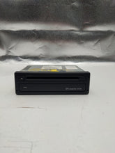 Load image into Gallery viewer, CD PLAYER 525i 320i 330i x5 325i 2002 02 - NW136367
