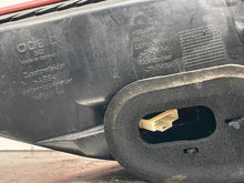 Load image into Gallery viewer, OUTER TAIL LIGHT LAMP E300 E350 E400 E550 E63 10 11 12 13 Right - NW444247
