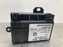 Load image into Gallery viewer, FUEL PUMP CONTROL MODULE COMPUTER E350 C230 C250 C300 C350 C63 08-11 - NW443933
