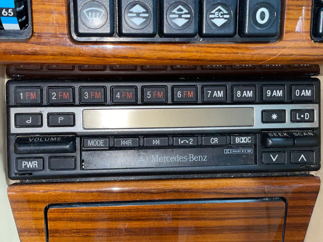 RADIO Mercedes 300D 300E 400E 1991 91 1992 92 1993 93 - NW444679