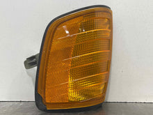 Load image into Gallery viewer, PARKLAMP Mercedes 260E 300E 300D 86 87 88 - 92 93 Left - NW444524
