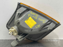 Load image into Gallery viewer, PARKLAMP Mercedes 260E 300E 300D 86 87 88 - 92 93 Left - NW444524
