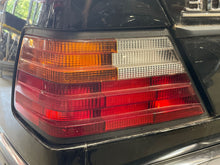 Load image into Gallery viewer, TAIL LIGHT LAMP ASSEMBLY 260E 300ce 300d 300e 300sd 300sdl 86-93 Left - NW444765
