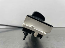 Load image into Gallery viewer, Temperature Controls Ford Mustang 1995 - NW445029
