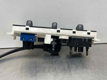 Load image into Gallery viewer, Temperature Controls Ford Mustang 1995 - NW445029
